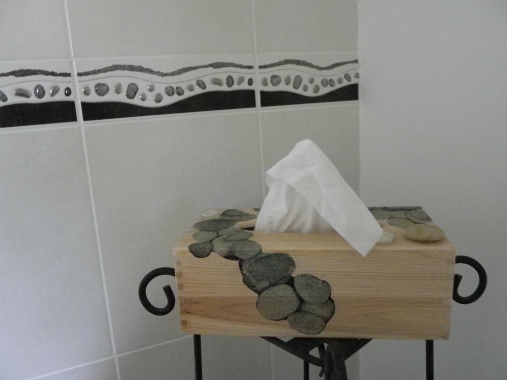 Maison d'Hôtes de la Verrière Les Ardillats Extérieur photo